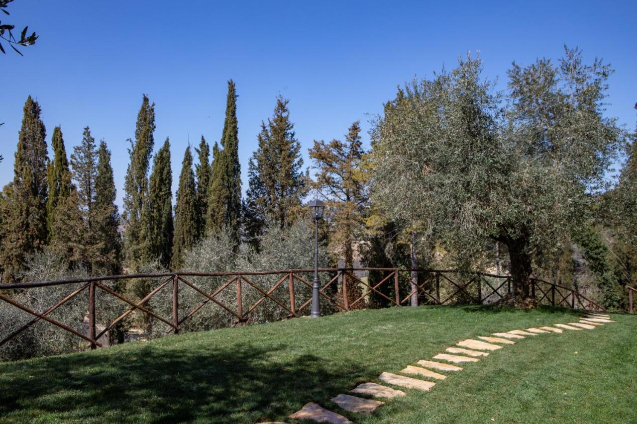Hotel Borgo Petroro à Todi Extérieur photo